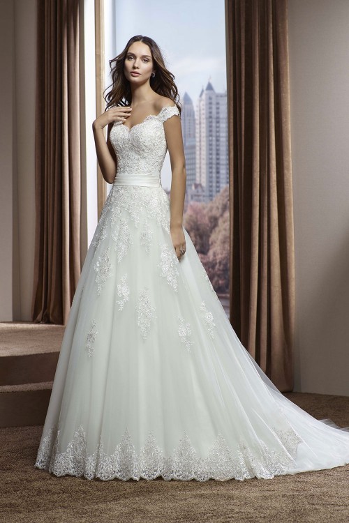 Robe de mariée à domicile - Divina Sposa - Robe princesse 